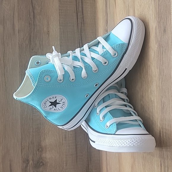 Converse high top Brand new in the box no lid. - Picture 5 of 13